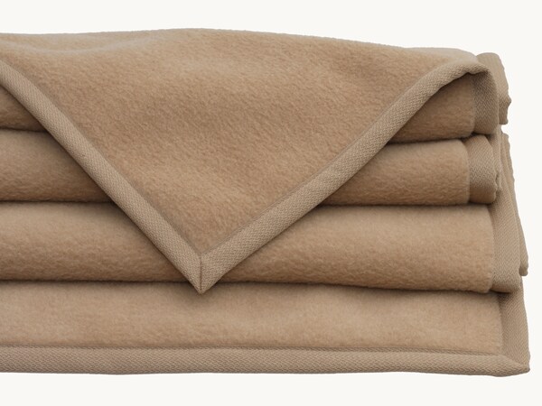 Couverture en poils naturels cachemire/mérinos « Califa »