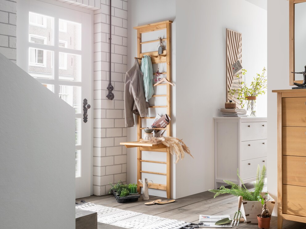 Het staand frame kan individueel worden uitgebreid met de kapstok en de hoedenplank