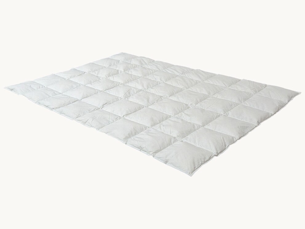Luchtig licht zomerdekbed van 100 % ganzendons voor zoveel mogelijk soepelheid