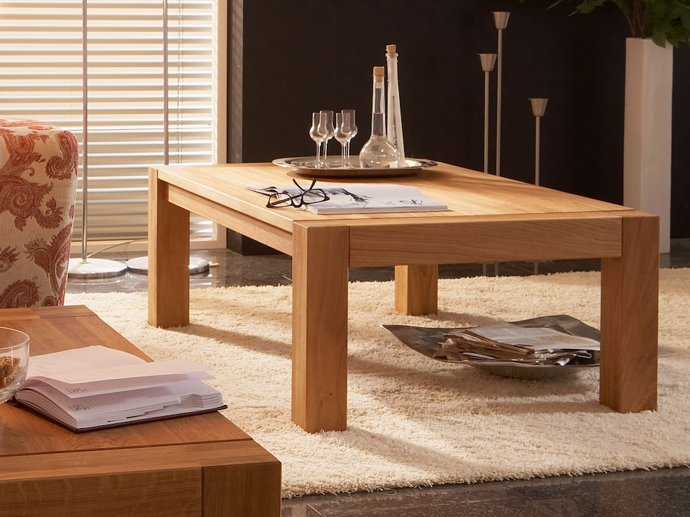 Mensula salontafel in walnoot (links) en beuken kernhout (rechts)