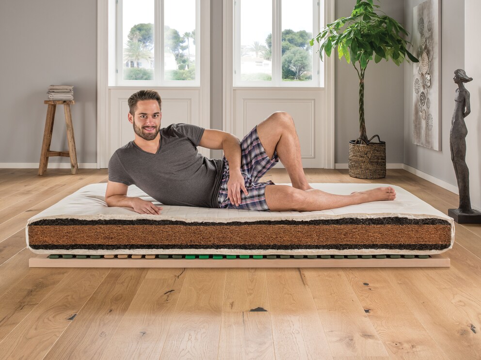 Kokosmatras met vochtregulerende, hoogelastisch overtrek van paardenhaar