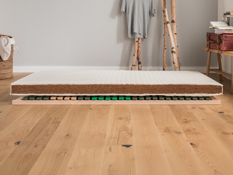 Matelas naturel avec âme en fibres de coco ferme et élastique pour les tout-petits dès l’âge de 2 ans