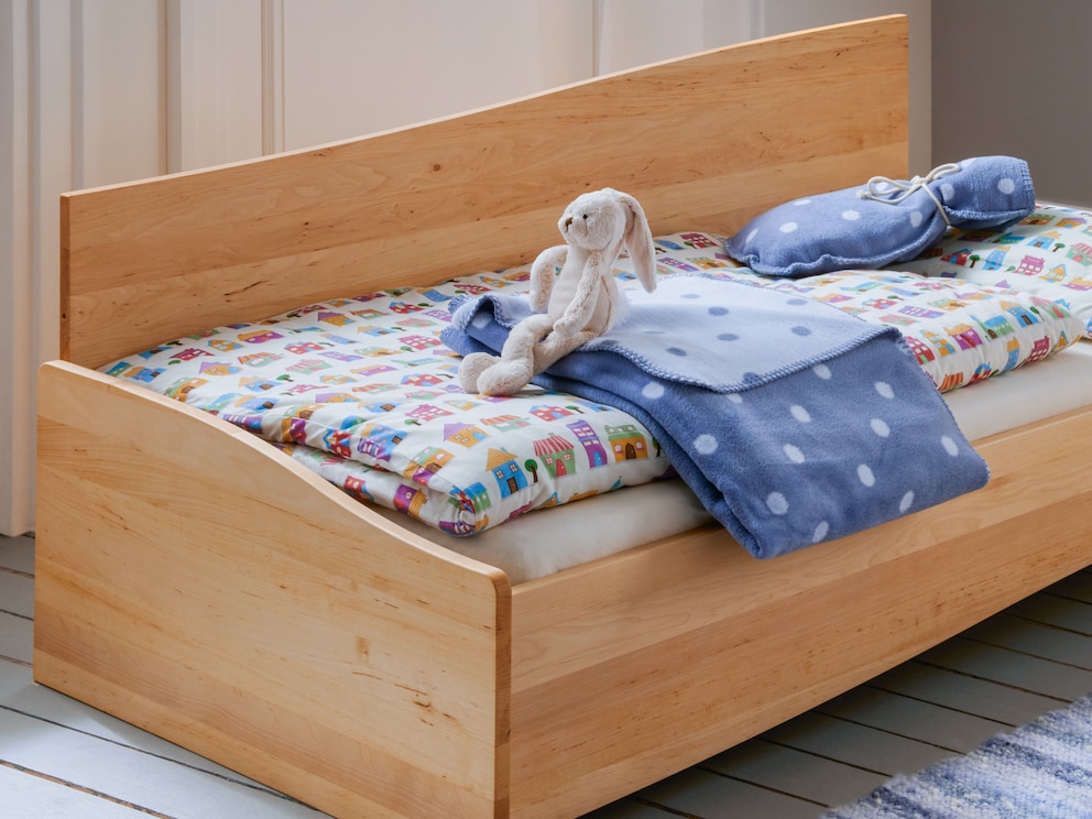 Également appréciée comme couverture douillette supplémentaire au lit