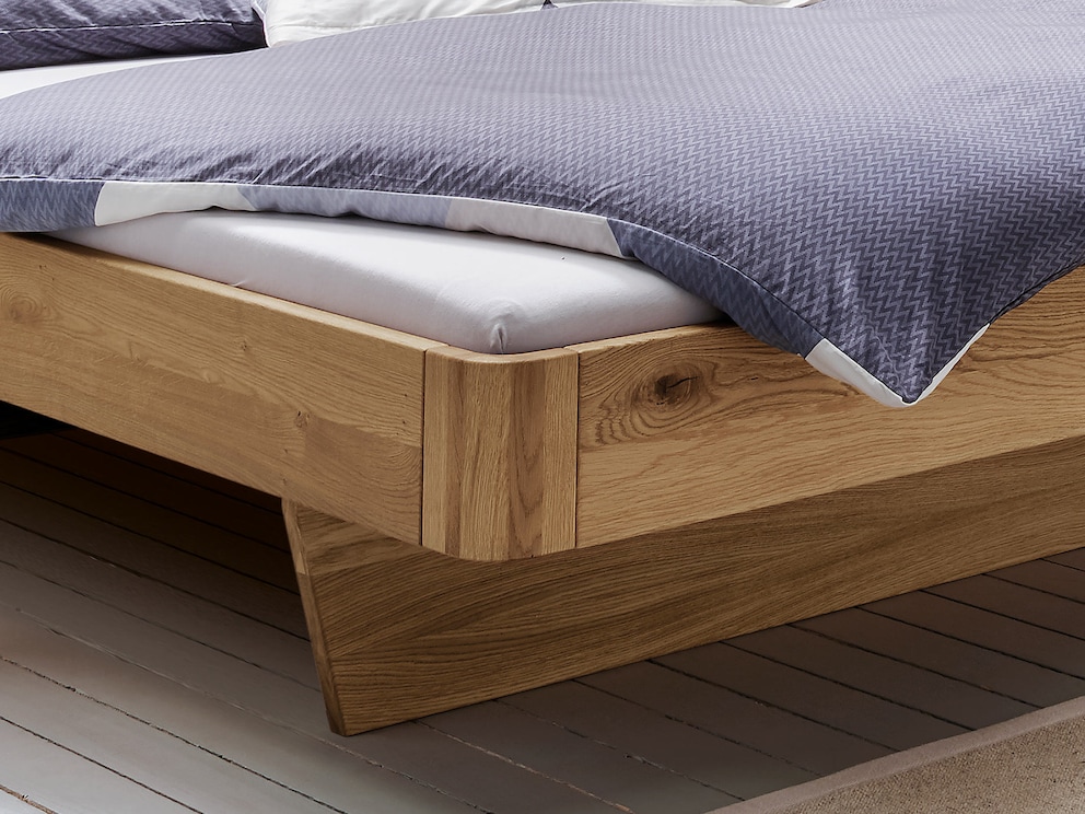 Zacht afgeronde bedframe-verbindingen voor een bijzonder harmonieuze bedvorm
