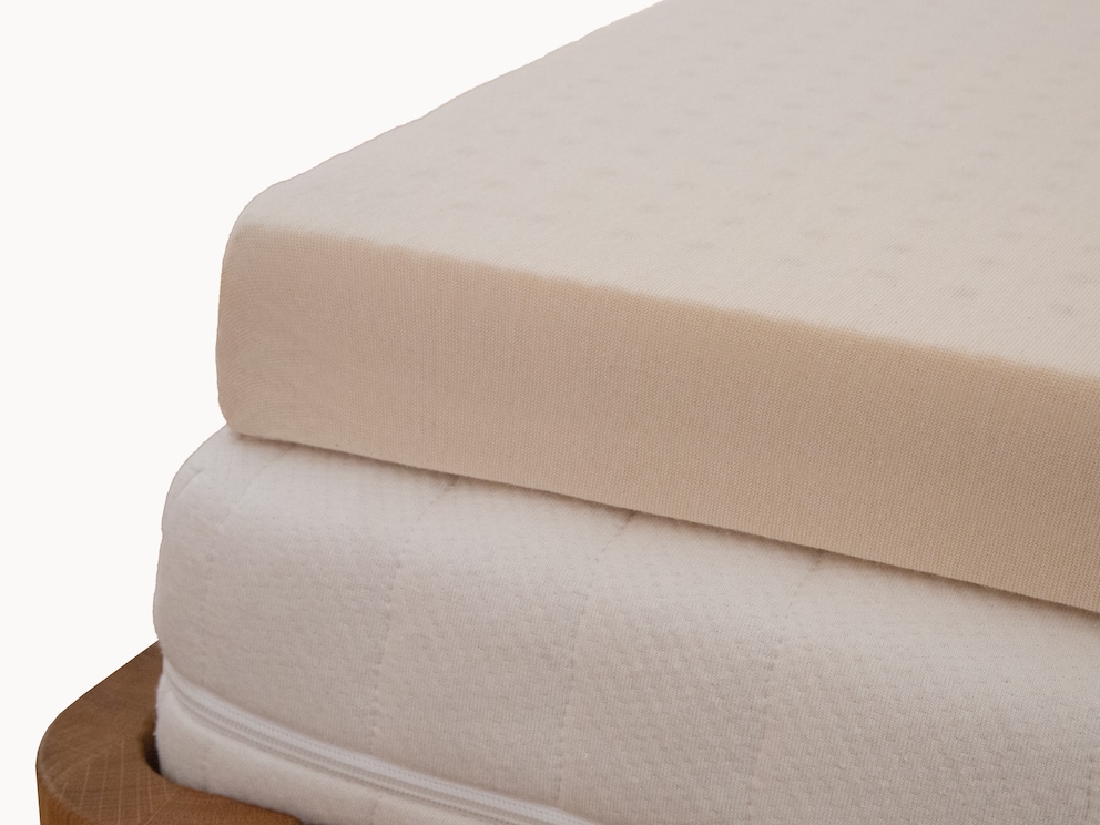 Met de Latexplus-Maxima matrastopper kunt u het comfort van uw matras maximaliseren