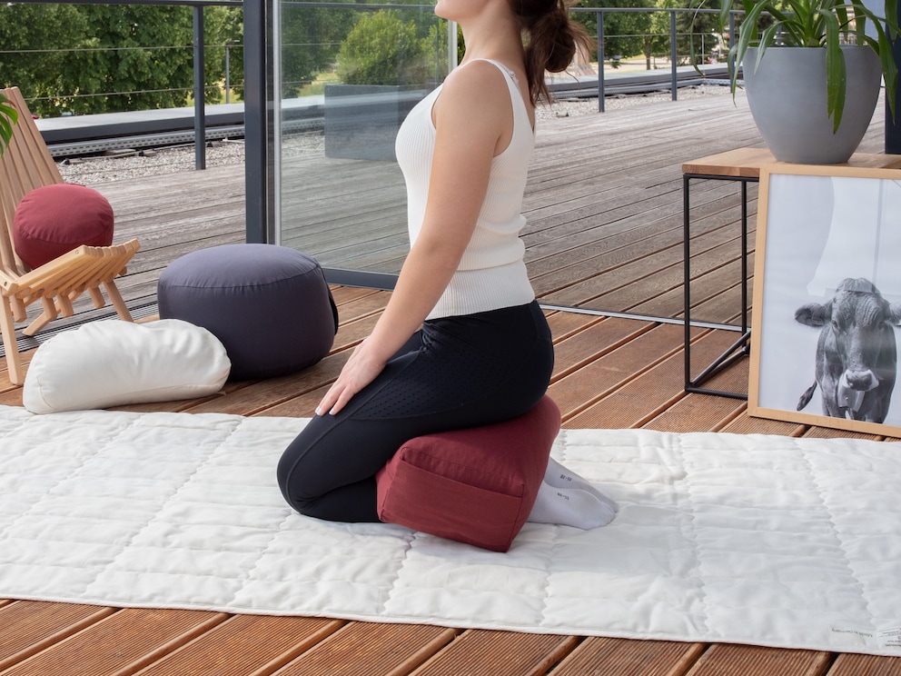 Coussin rectangulaire en épeautre « Prana » pour le confort de vos postures assises de yoga