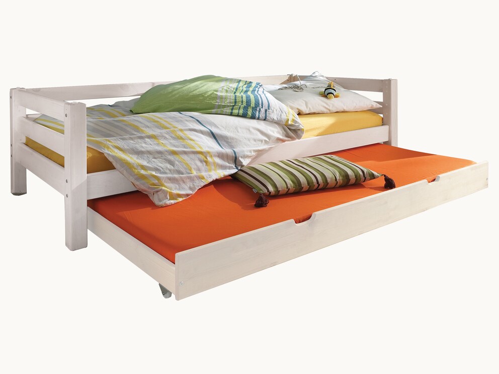Uitschuifbaar bed Kiddy, hier afgebeeld in wit glazuur, is perfect voor spontane overnachtende gasten