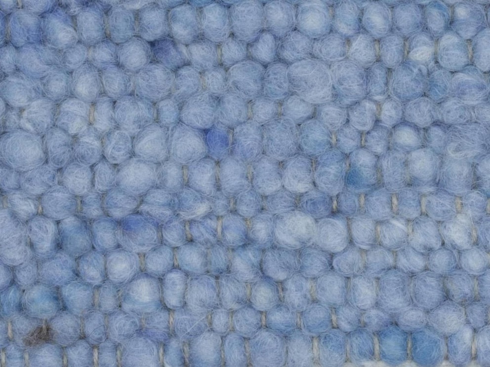 mittelblau