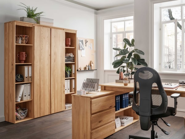 Kast "Rivana"