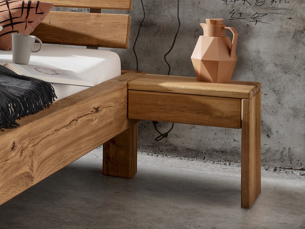 Table de nuit en forme de L stable avec tiroir facile à manipuler