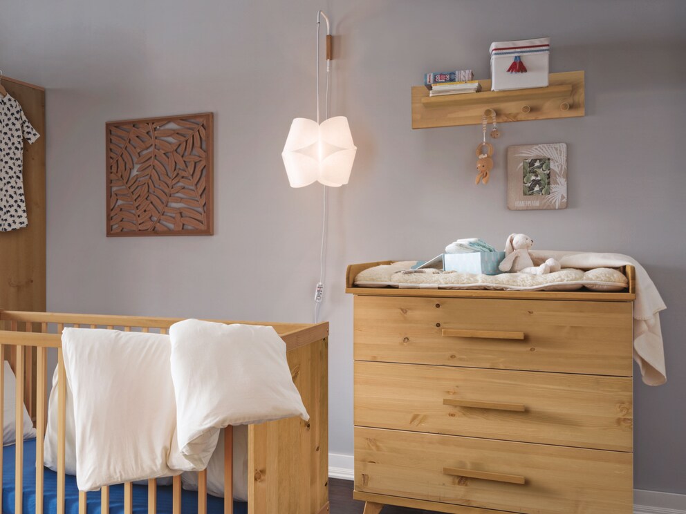 Étagère murale Lunda - pas seulement pratique dans la chambre de bébé