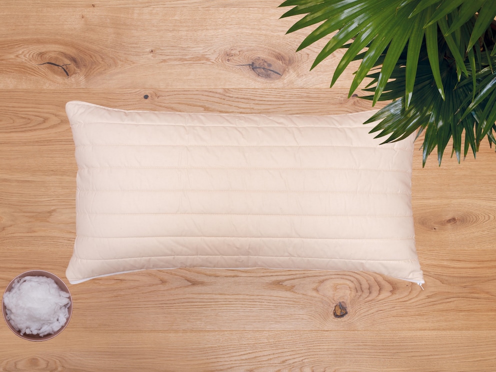Elastisch nachgiebiges Kissen, gefüllt mit bauschigen Flocken aus Lyocell/Tencel