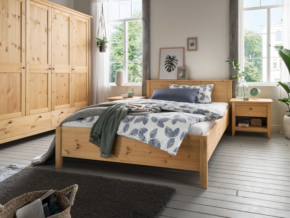 Lit moderne au design scandinave en pin massif