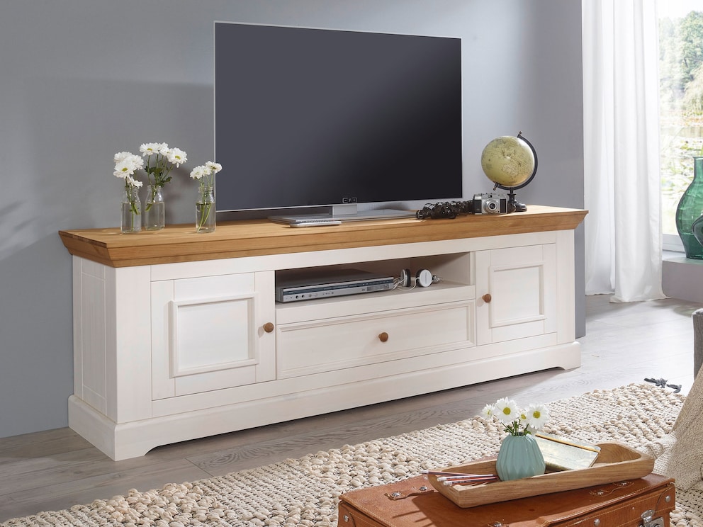 Beaucoup de place pour votre écran plat : Lowboard « Molina », variante 02