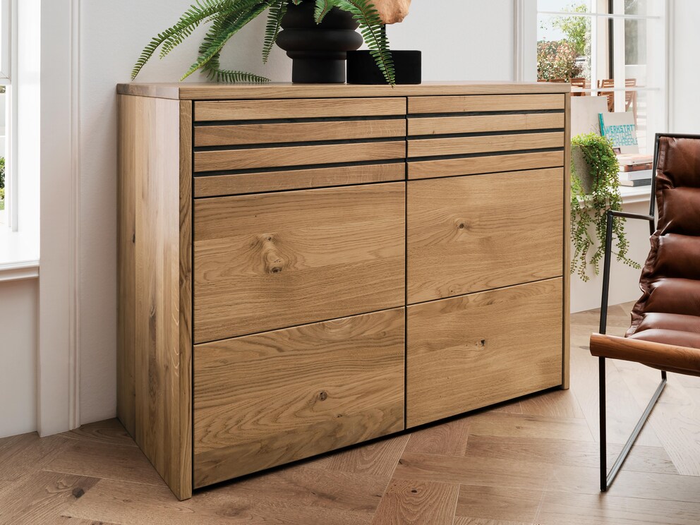 Moderne ladekast van massief wild eikenhout - met geraffineerde ladefronten