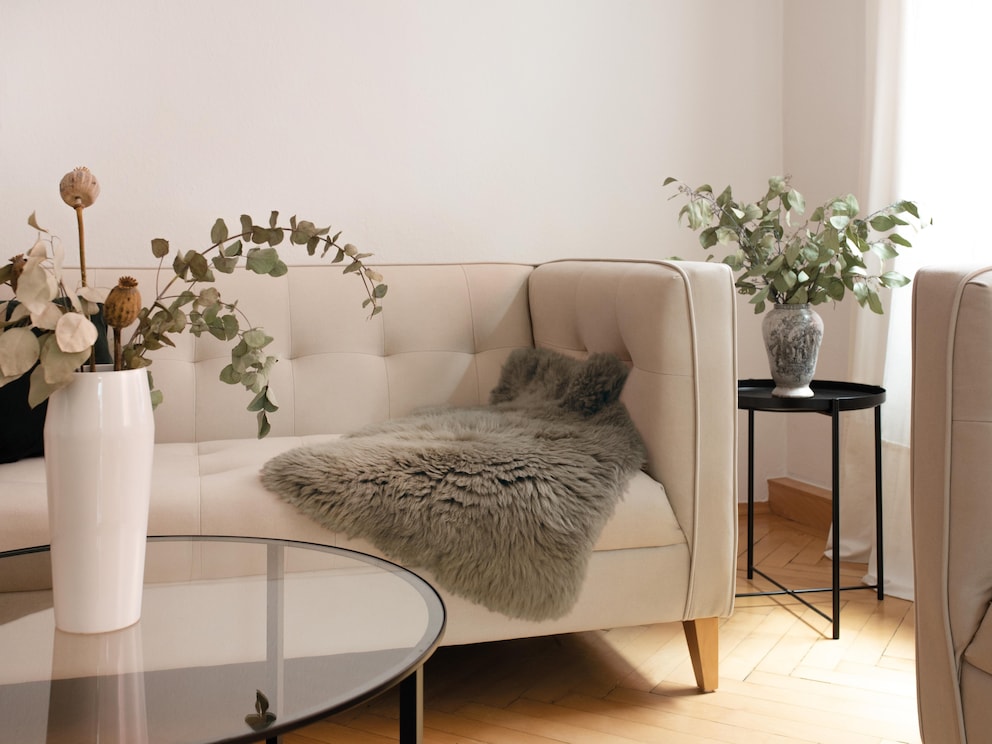 Donzige langharige schapenvacht Moreno in huiselijk Taupe tint