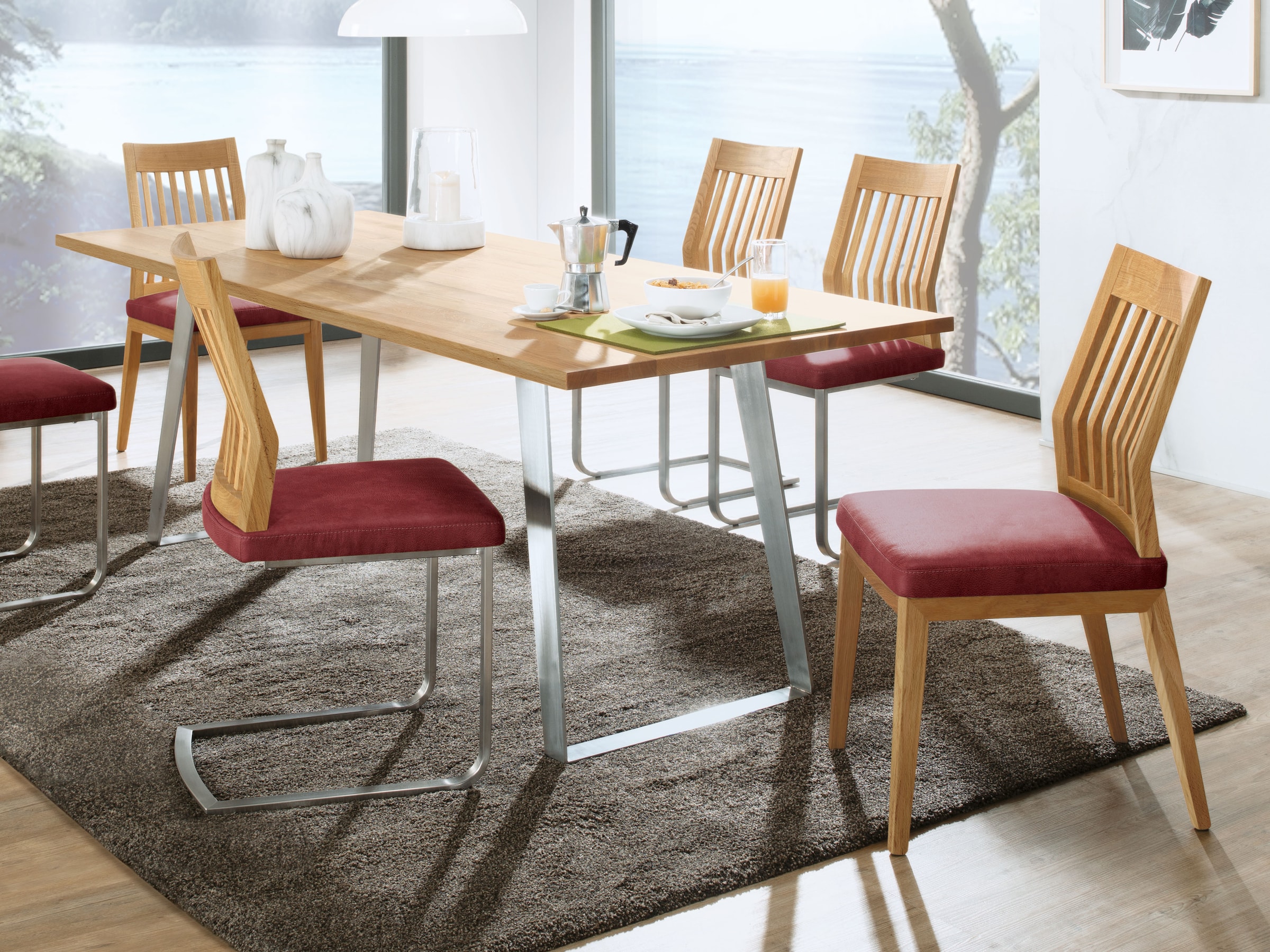 Stuhl "Vuelo" | Holz | Wollfilz | beige | Manufakturqualität