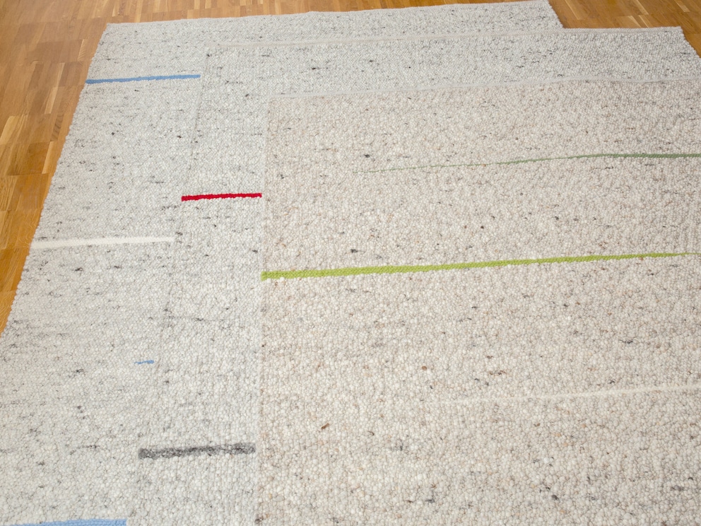 Outre les touches de couleur, des détails en gris et blanc enrichissent le design