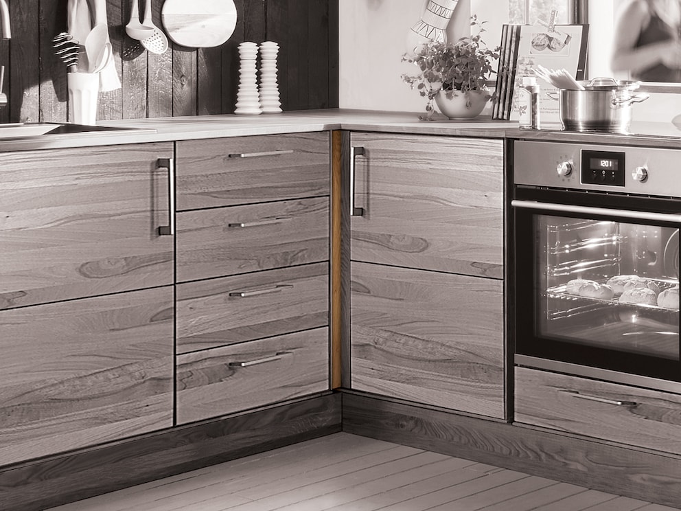 Cache d'angle pratique pour une façade fermée dans les solutions d'angle