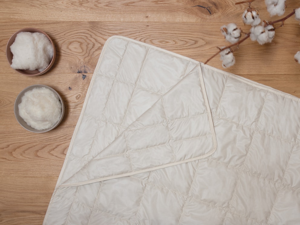 Garnissage en 50 % de coton issu de l’agriculture biologique et à 50 % de lin fin