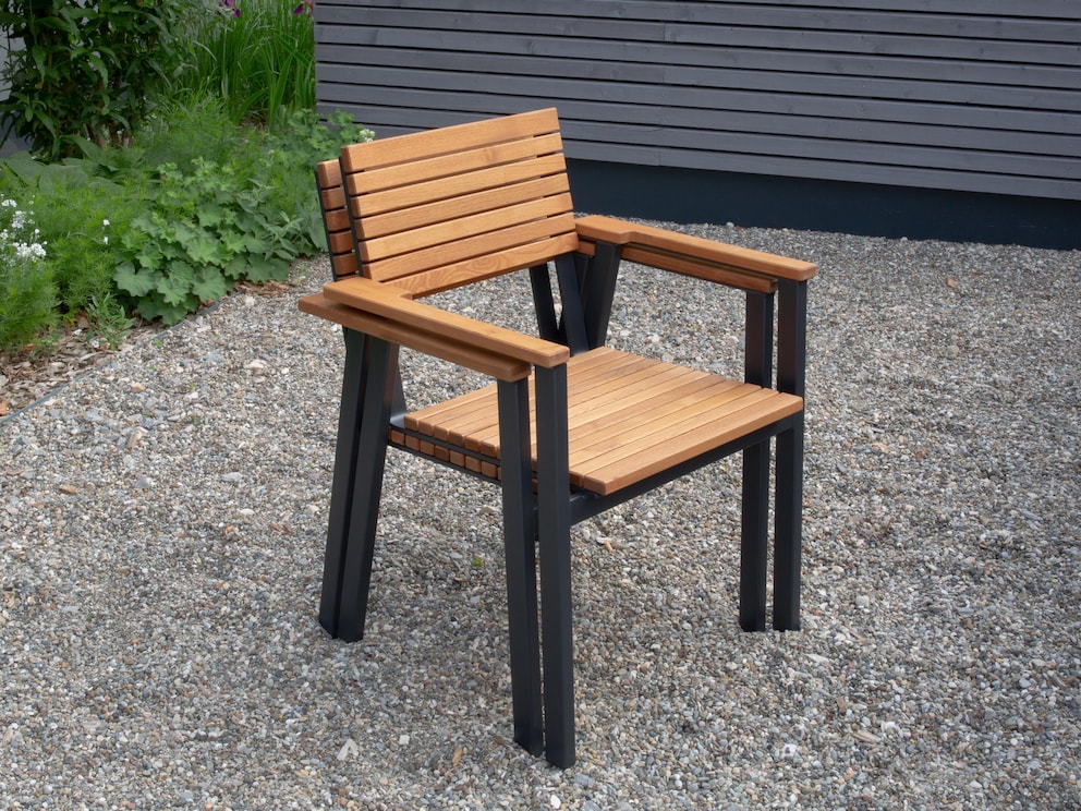 Les chaises sont pratiques et peu encombrantes.
