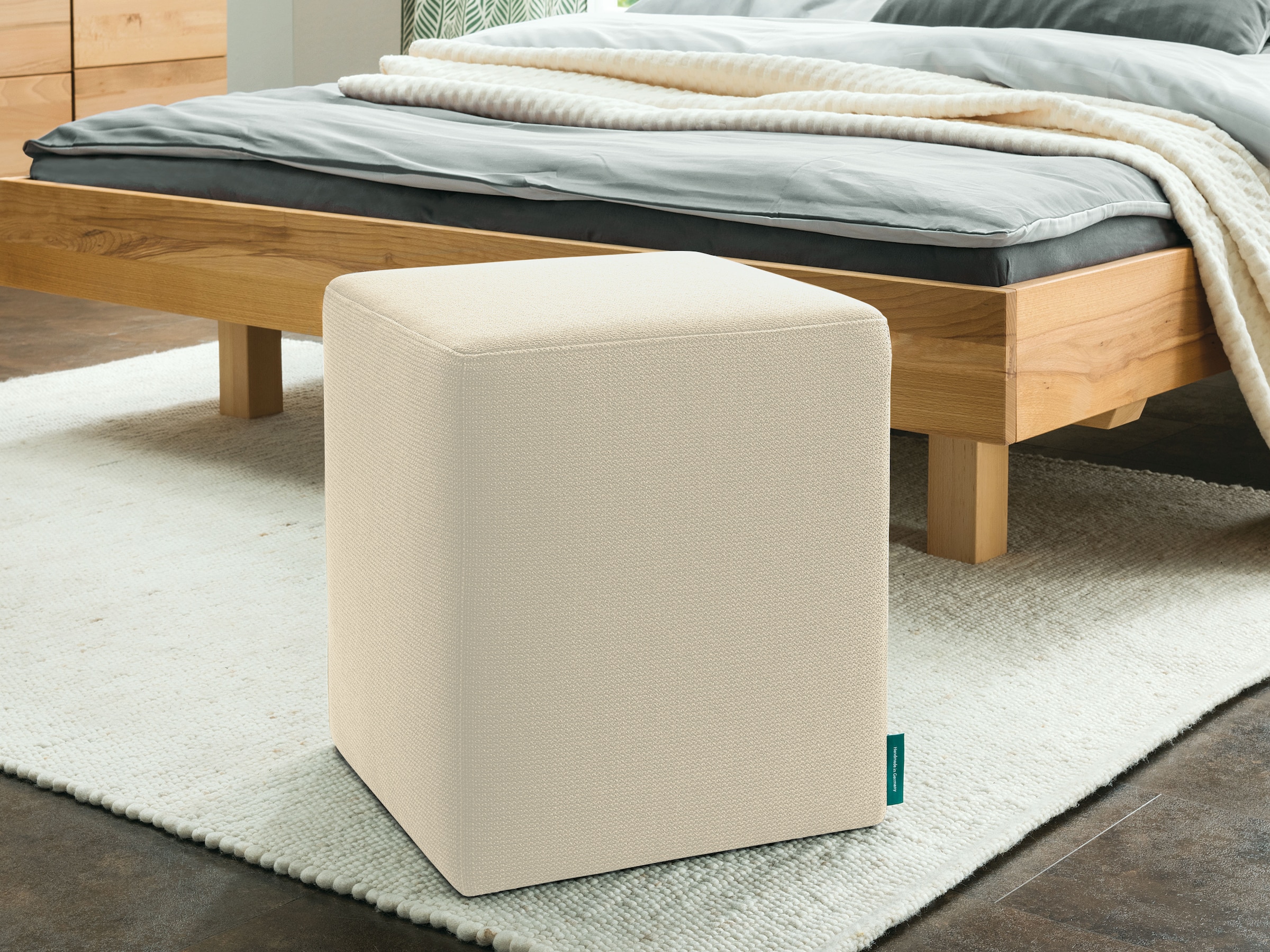 Hocker "Juan" | Credo - black | 42 cm | Manufakturqualität