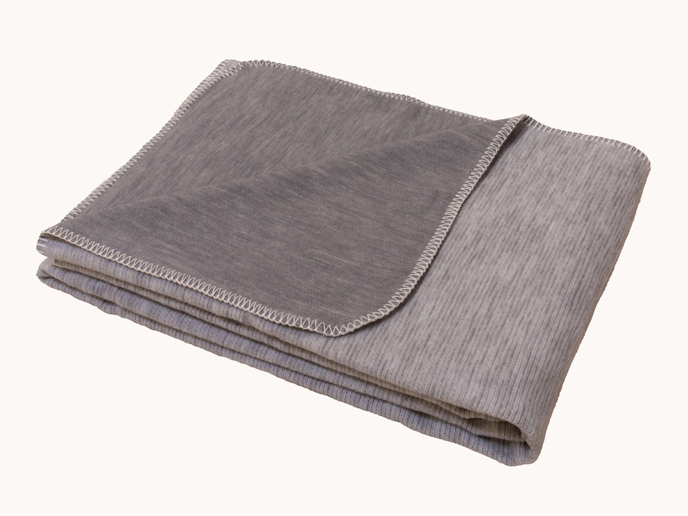 Miscela sprei in doubleface look - hier getoond als throw in beige