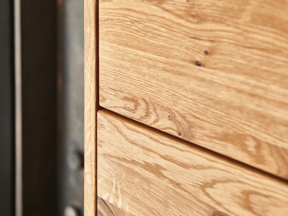 Handwerklich perfekt und mit viel Gespür für den Werkstoff Holz gearbeitet