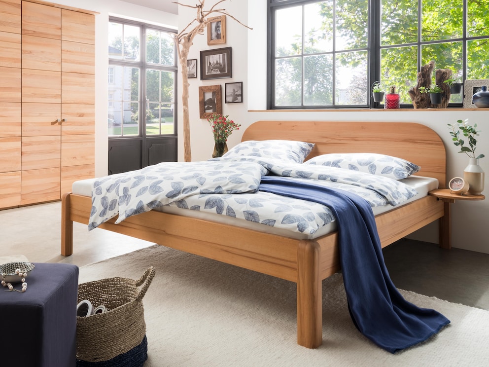 Les pieds au chaud même dans la chambre à coucher - tapis en laine vierge en blanc naturel