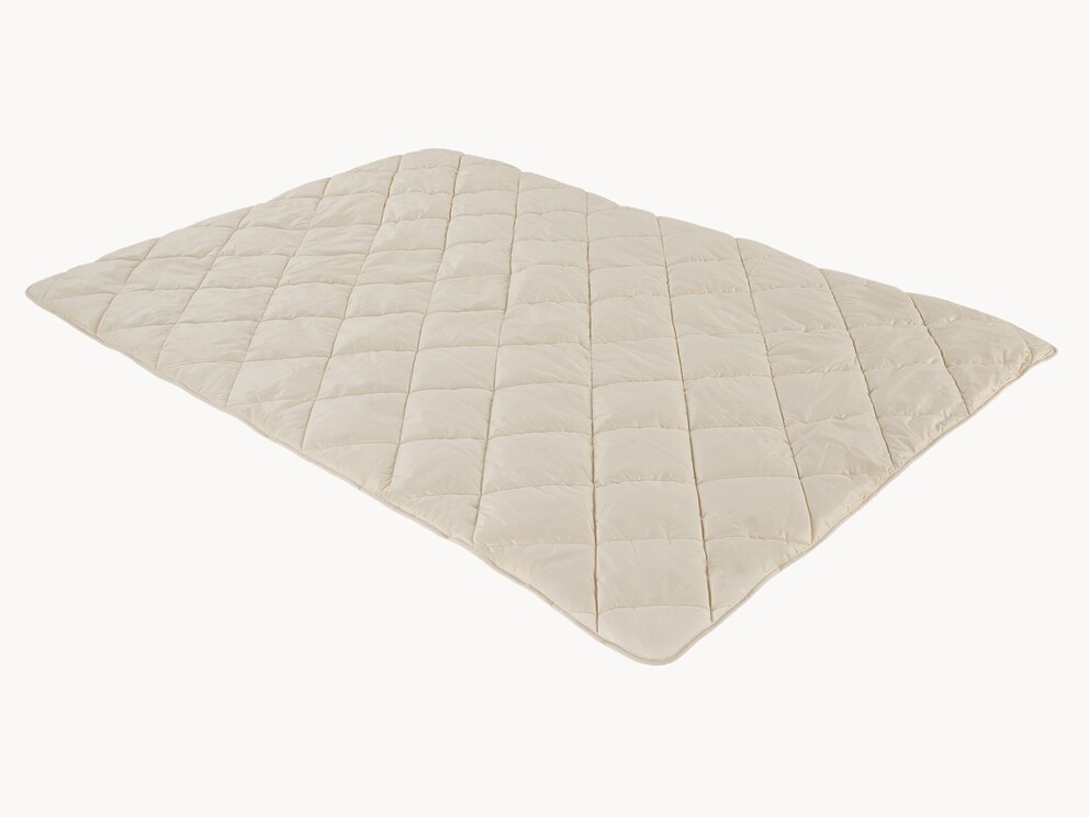 Vederlichte kapok en heerlijk warme scheerwol - uw ademend en aangenaam licht winterdekbed!