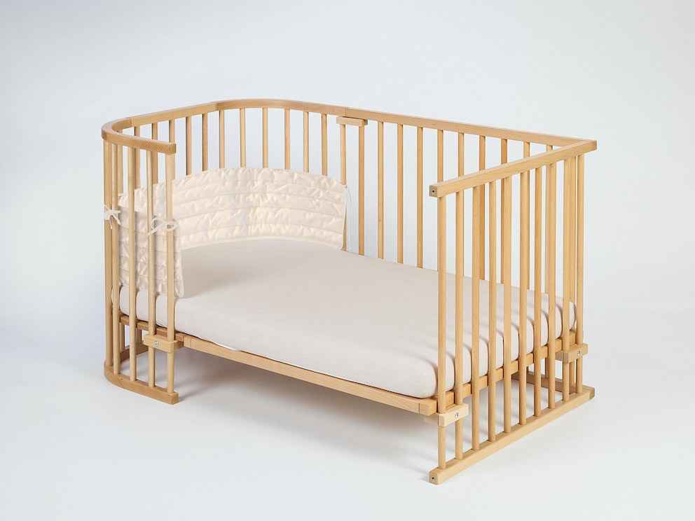 Parfaitement adapté au lit d'appoint Piccino, qui a été transformé en lit junior