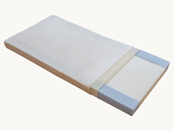Koudschuim kindermatras "Dormisana"