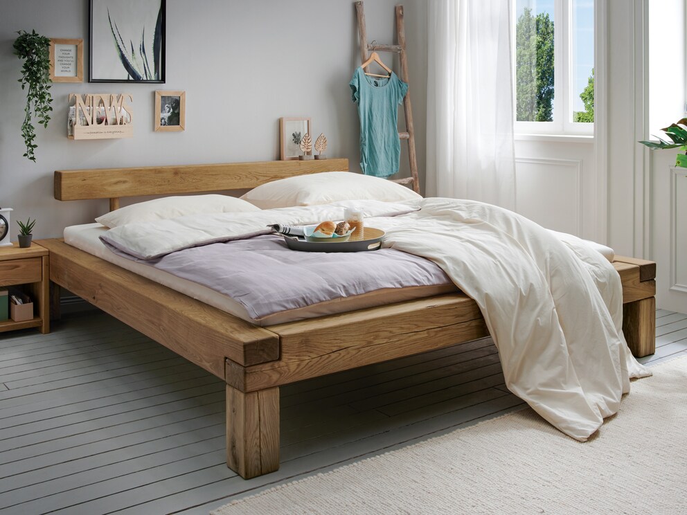 Metaalvrij Adero ligbed met bijpassend nachtkastje