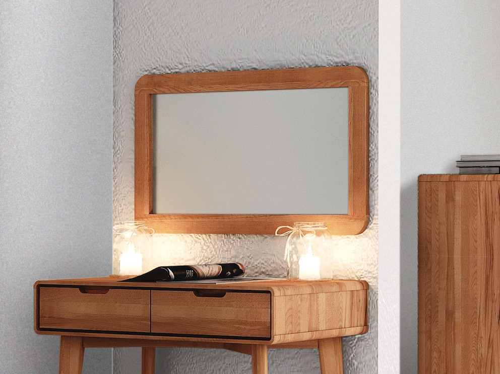 Klassieke wandspiegel met afgeronde lijst van beuken kernhout