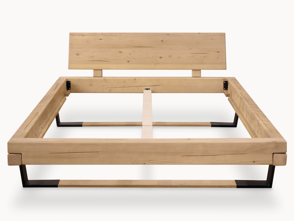 Bedframe zonder lattenbodem Tegora balkenbed in sparrenhout