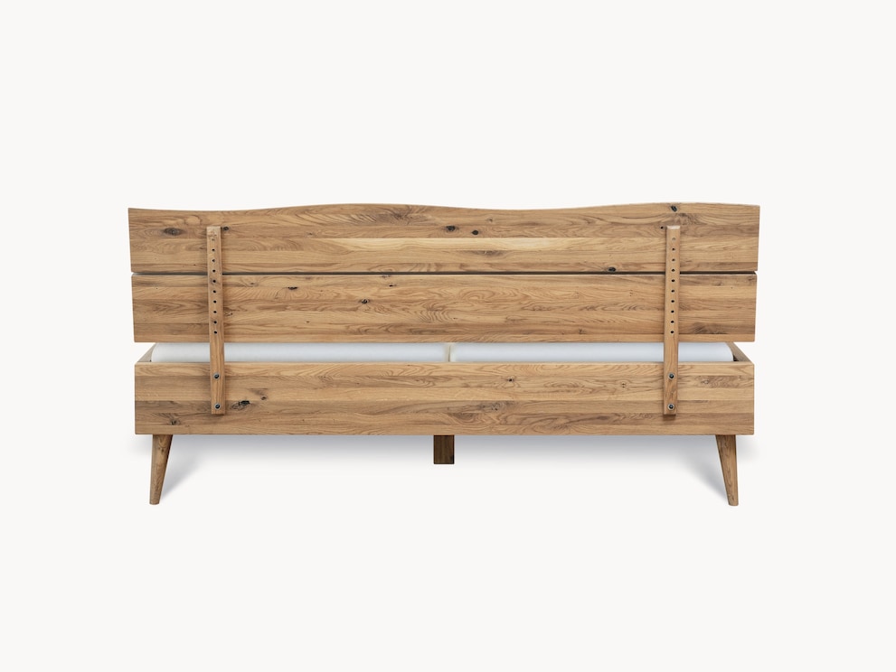 Valldo bed in wild eiken, achteraanzicht