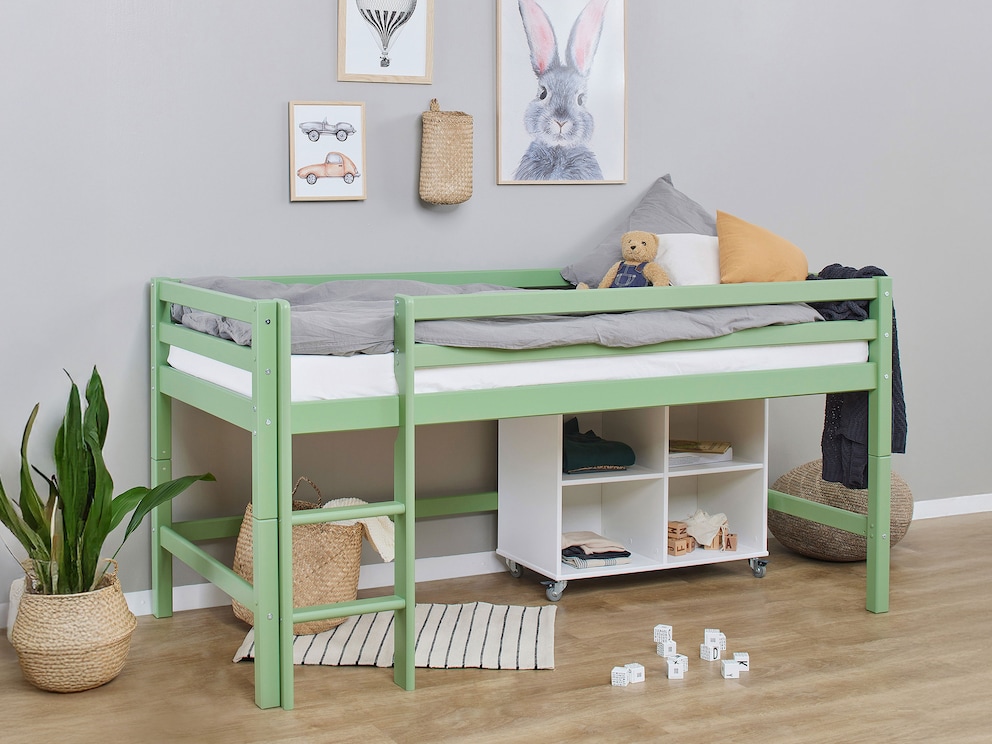 In Grün strahlt das Bett Ruhe und Natürlichkeit aus