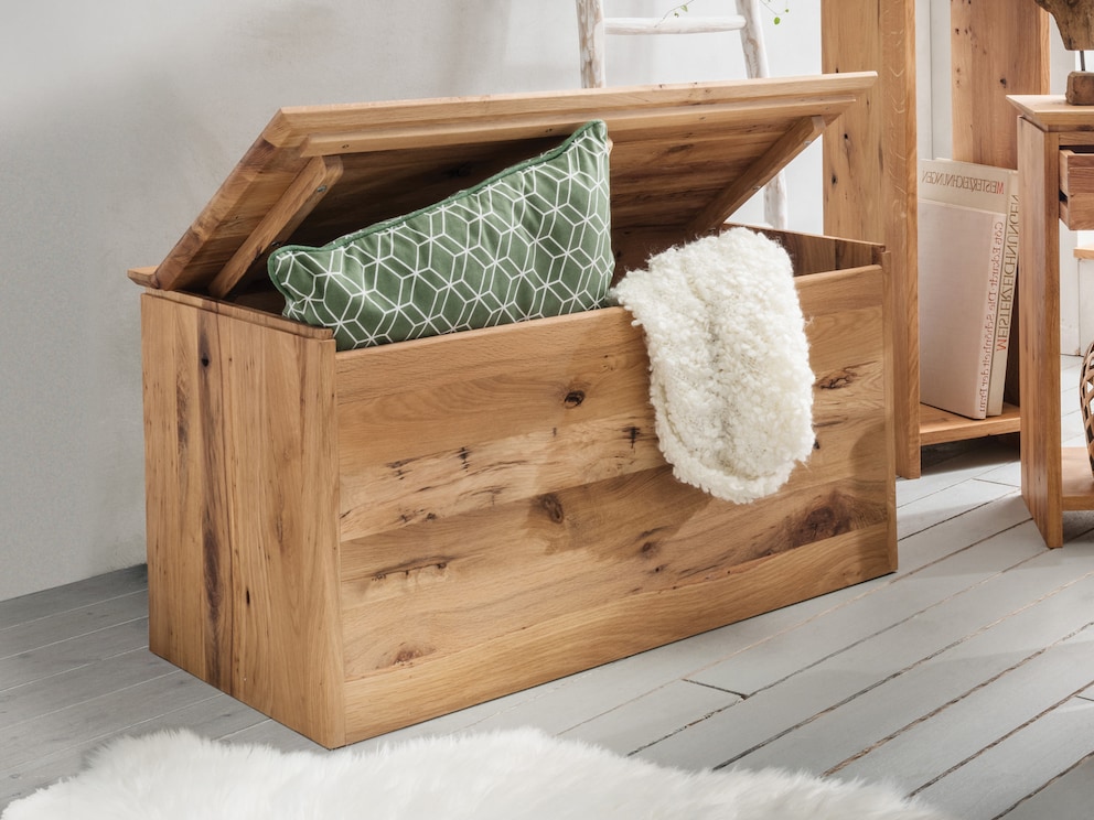 Dekselkist Antigo - comfortabele zit en veel bergruimte vermengd met antieke charme