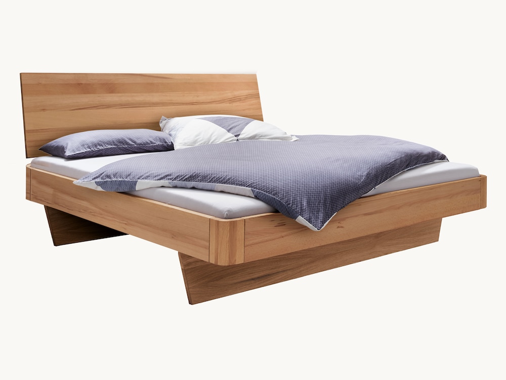 Svariata zwevend bed in beuken kernhout met afgeronde bedombouw en lattenbodem
