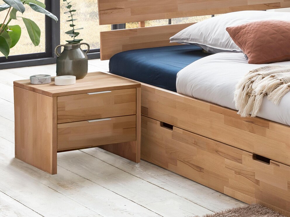 Flexibel te combineren nachtkastje, hier perfect te combineren met het gelijknamige kernbeuken ladebed