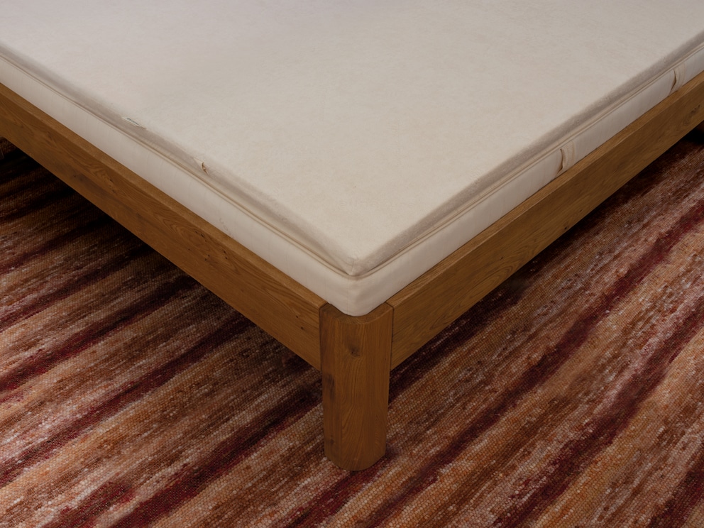 Le surmatelas en chanvre « Canapa » (ici avec housse) donne une nouvelle vie à votre matelas