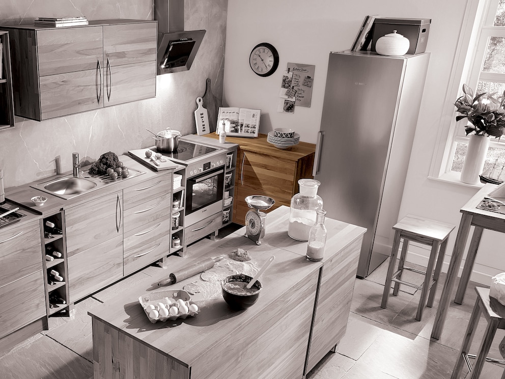 Kombinationsbeispiel für Modulküche Culinara, hier mit Eckunterschrank mit Türe rechts