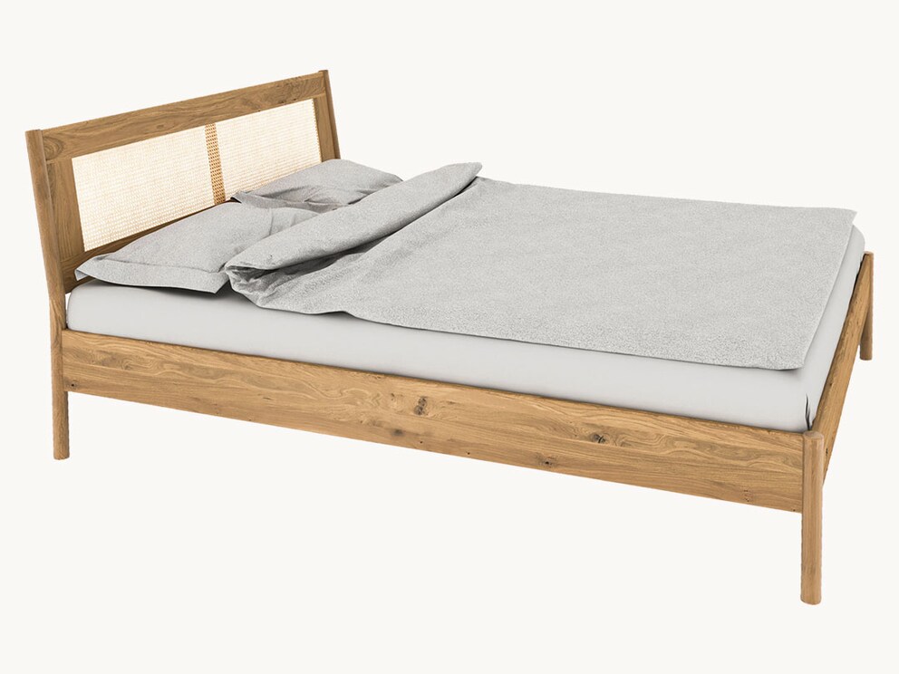 Bed Rota met charmant Weens vlechtwerk - hier in wild eiken