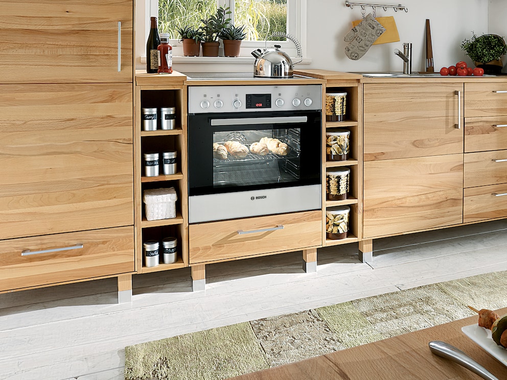 Metalen manchetten ronden het moderne totaalbeeld van uw Culinara-keuken perfect af