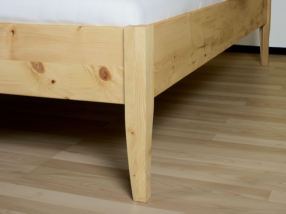 Elegant gebogen bedbodem