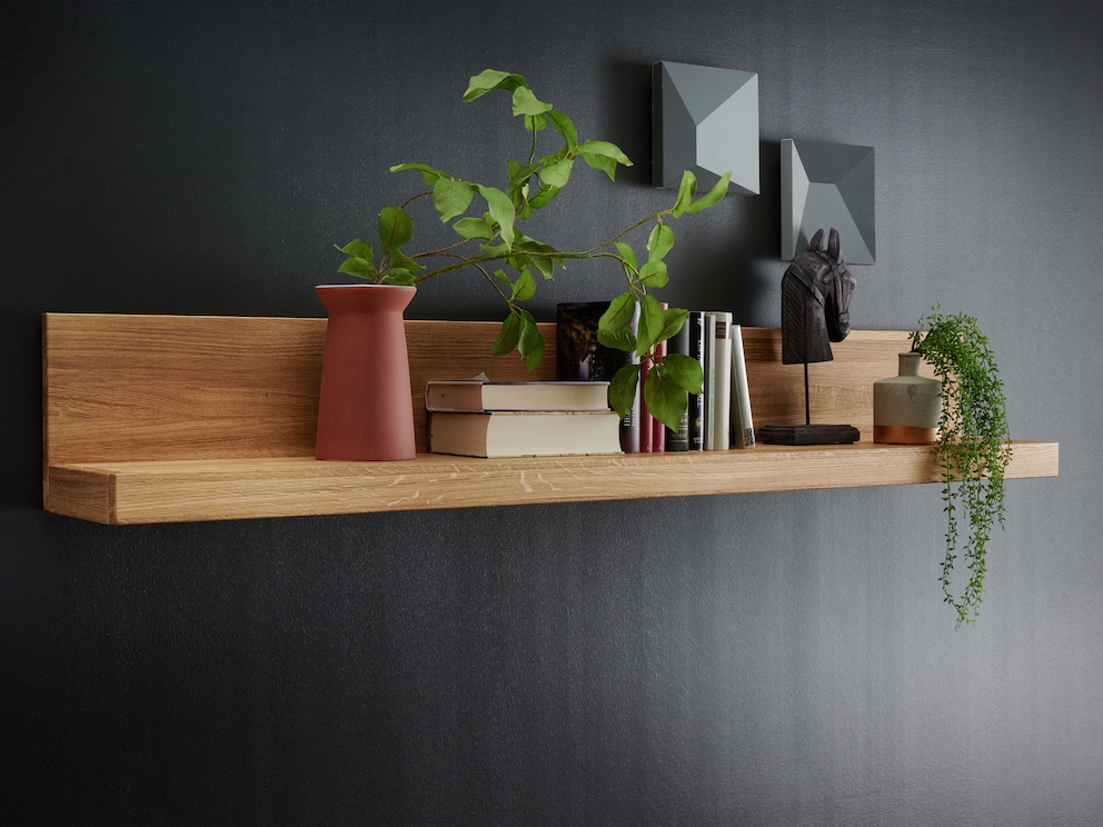 Étagère murale polyvalente au design rectiligne et moderne