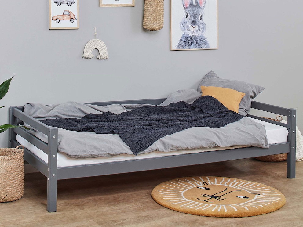 Subtiel grijs zorgt voor rust en helderheid in de kinderkamer
