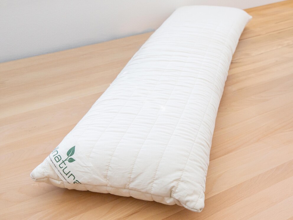 De kern van natuurlatex is gemaakt van 100% natuurrubber met een binnenbekleding van fijne katoenen jersey