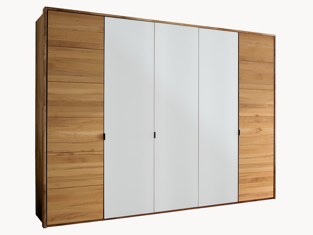 Garderobekast Cascano - massief kernbeuken ontmoet modern wit glas (met optionele passepartout lijst)
