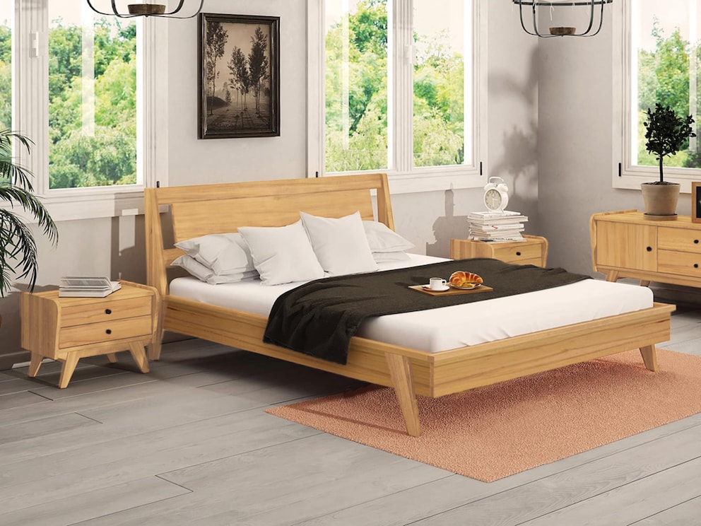 Hier das Bett in Kernbuche mit elegantem Massivholz-Kopfteil